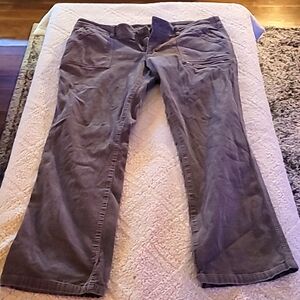 Corduroy pants 👖 size 16 green by North Face